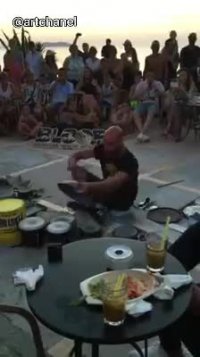 صدای چیزهای دور ریختنی