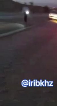 حرکت قابل تحسین افسر راهنمایی و رانندگی در جاده بهبهان - دیلم