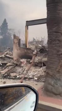 وضعیت سوختن شهر فرشتگان ( لس آنجلس ) آمریکا