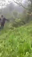 تصاویری از اولین لحظات پیداشدن بالگرد رئیس‌ جمهور