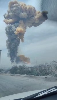 بررسی علت انفجار اسلکه شهید رجایی ادامه دارد‌